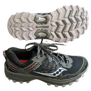 NWOT Saucony Grid Excursion TR 12 Gray Trail Running Shoes Athletic Sneakers